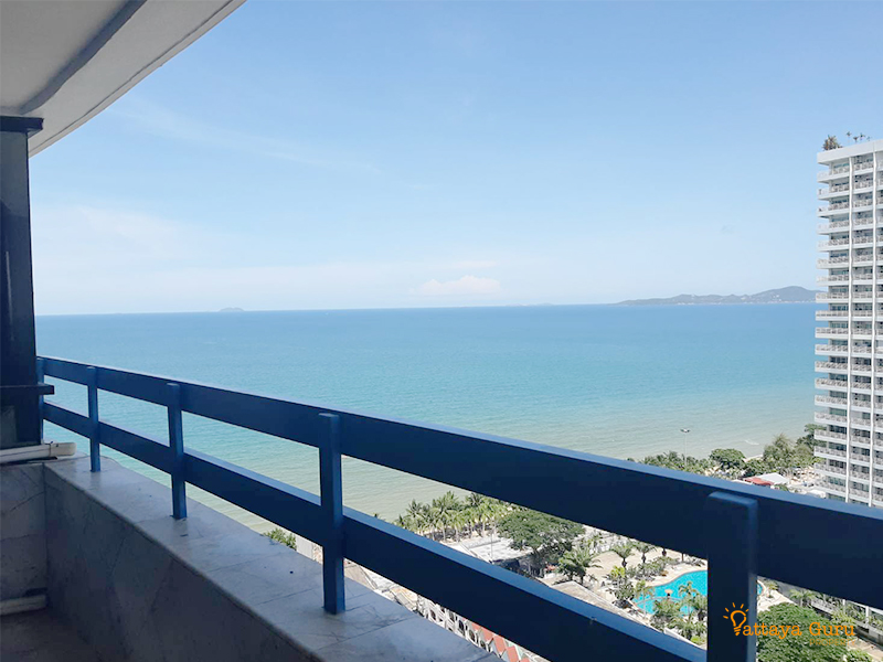 Oceanfront Corner Condo 2 Bed